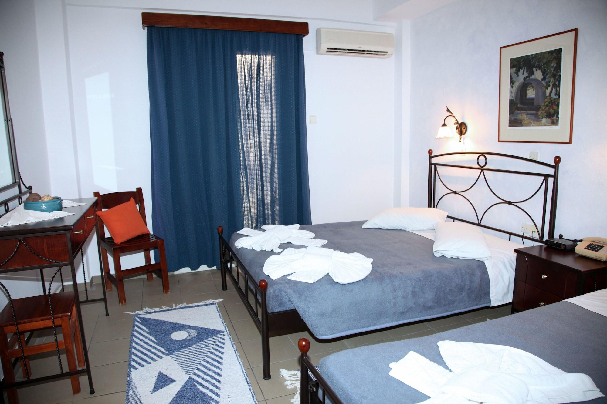 Nikolas Hotel Párosz Kültér fotó