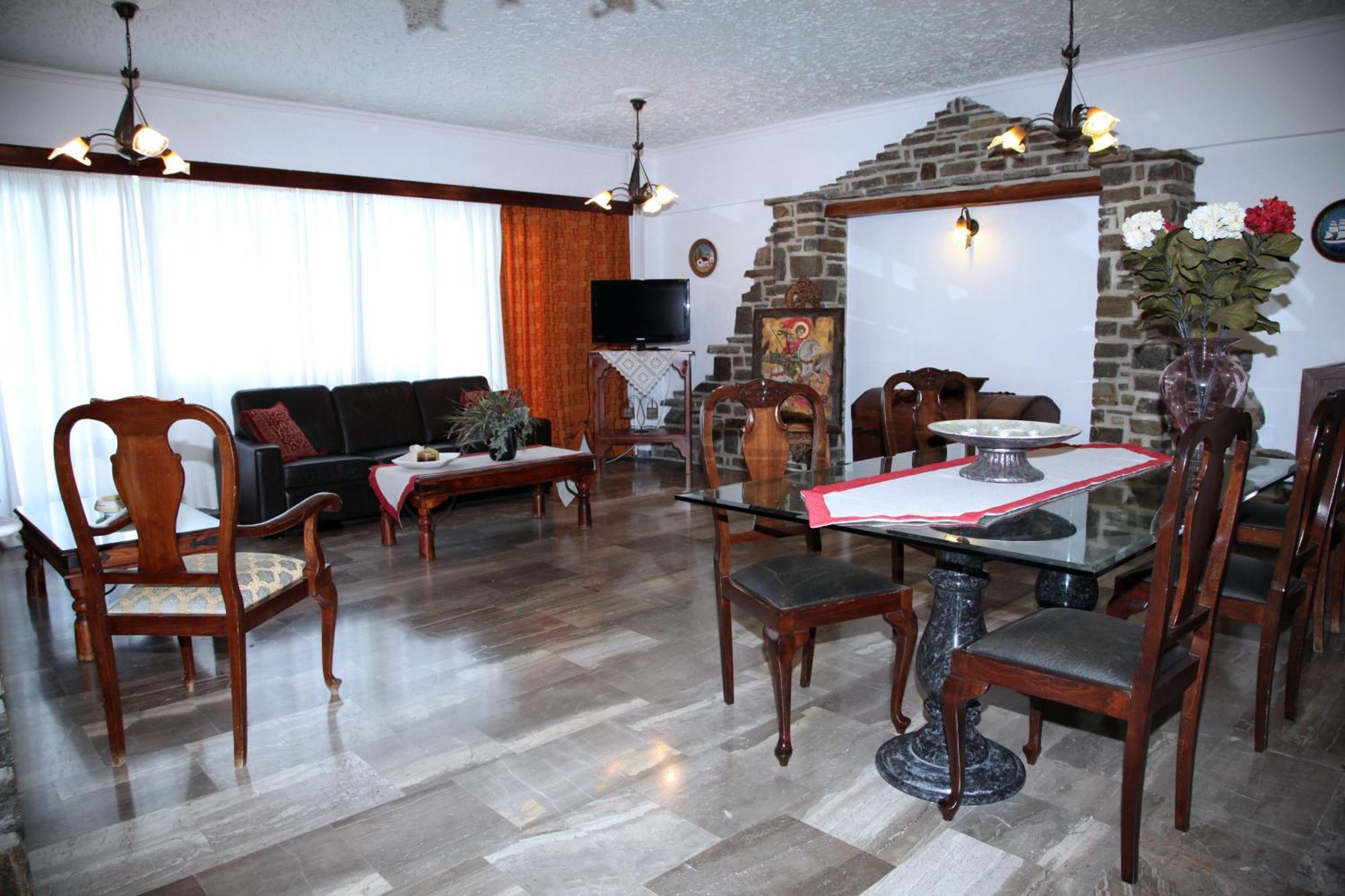 Nikolas Hotel Párosz Kültér fotó