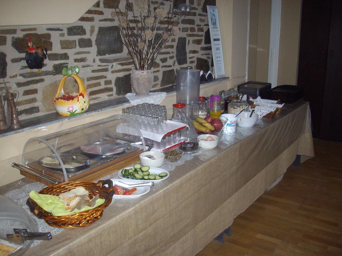 Nikolas Hotel Párosz Kültér fotó